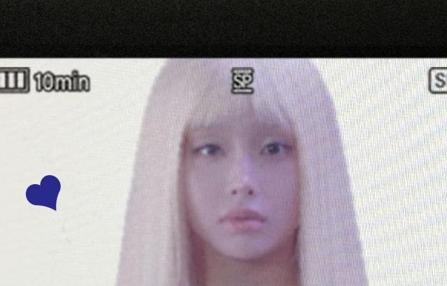 츄 CHUU The First Album [XO, My Cyberlove]