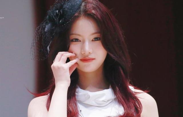 스테이씨 아이사