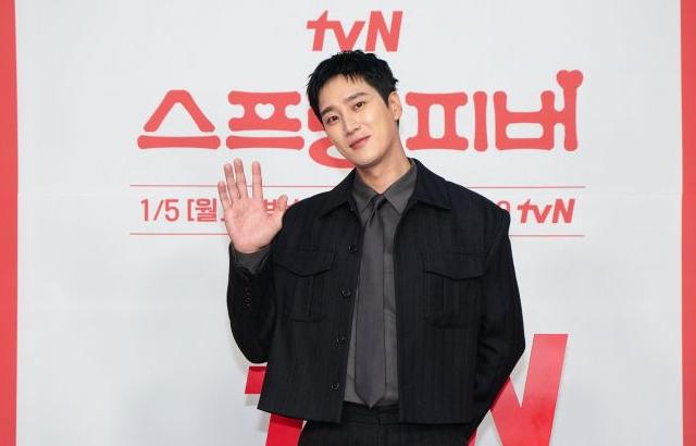 이주빈 안보현 스프링피버