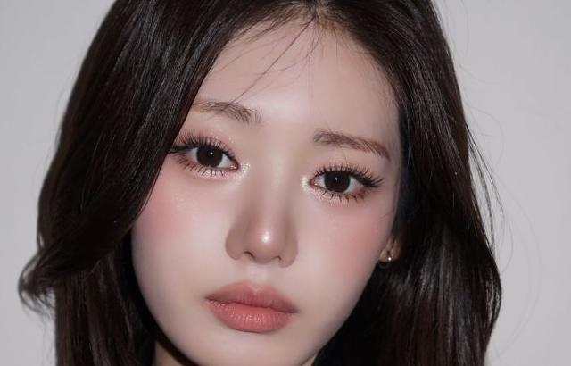 베이비몬스터 로라