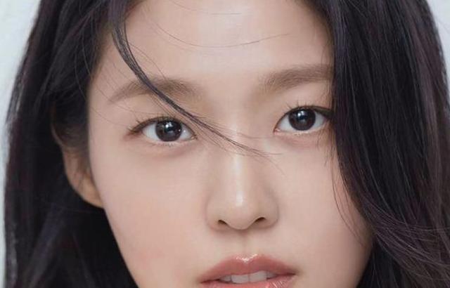 김설현 New프로필/ 인별 백록담