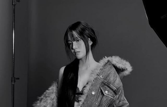 STAYC (스테이씨) 윤