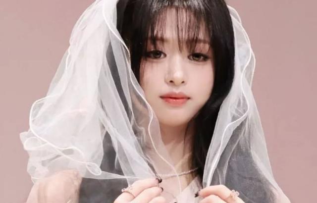 BABYMONSTER (베이비몬스터) 아현