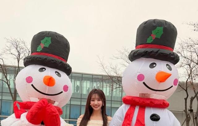 윤수빈 아나운서