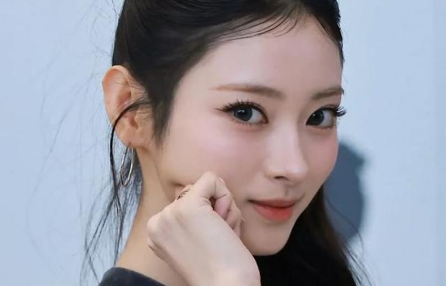 MEOVV (미야오) 안나