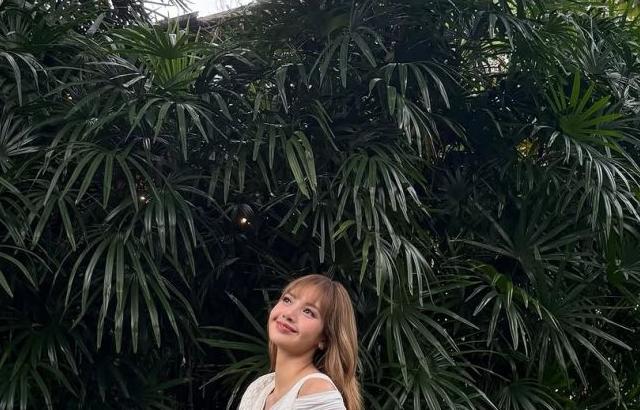 BLACKPINK (블랙핑크) 리사