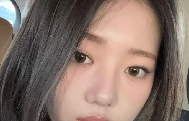 베이비몬스터 로라