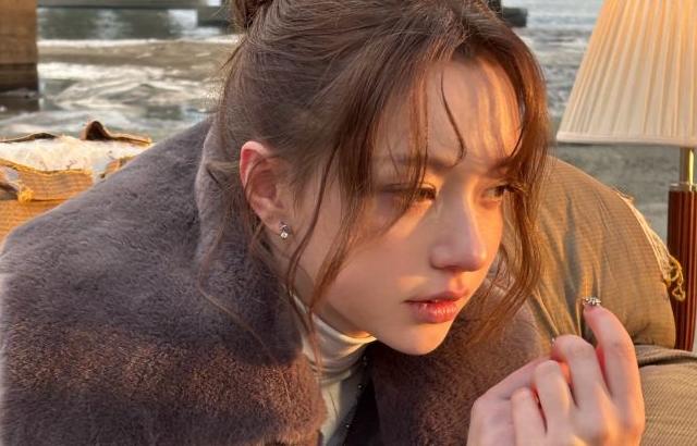 피프티피프티 문샤넬