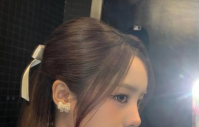 UNIS (유니스) 엘리시아