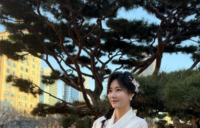 김규리 기상캐스터