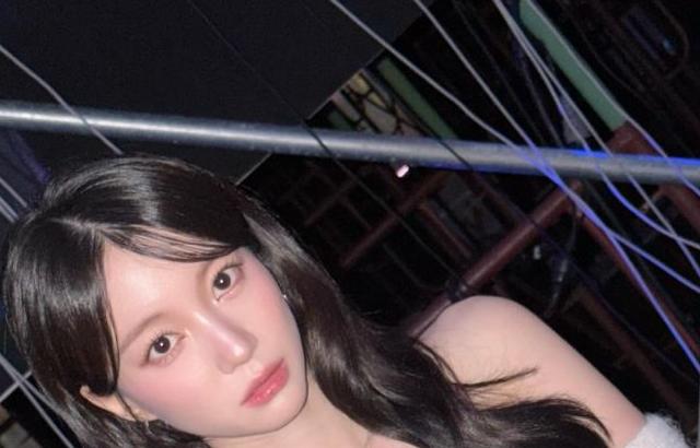 유빈 승희 미미 효정 오마이걸