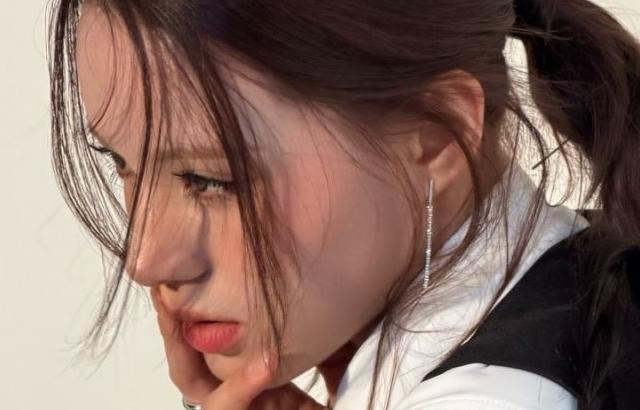 니쥬 (NiziU) 니나