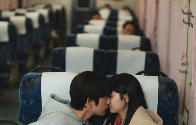 김민주 박진영 샤이닝