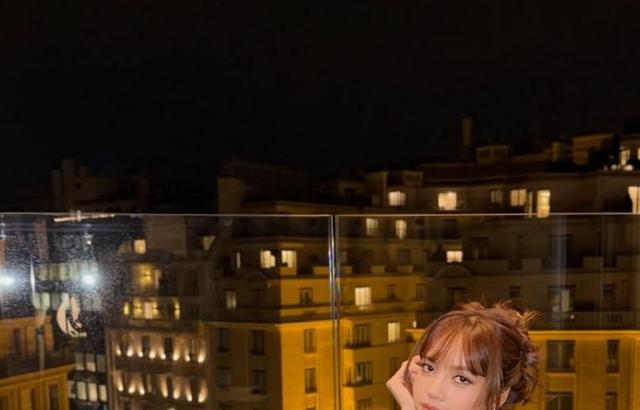 BLACKPINK (블랙핑크) 리사