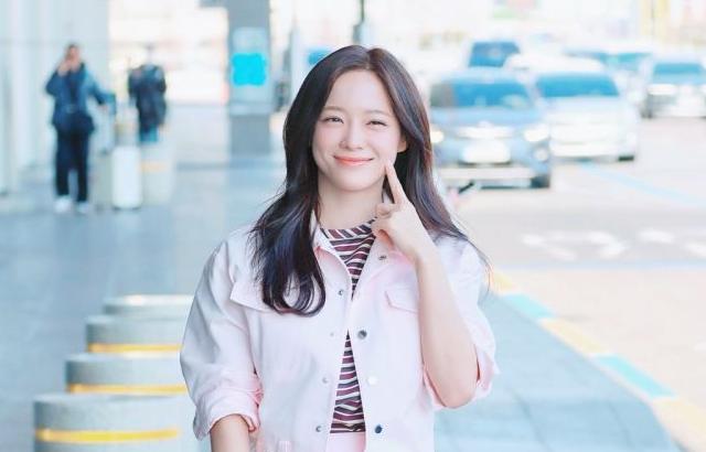 김세정 260313 출국