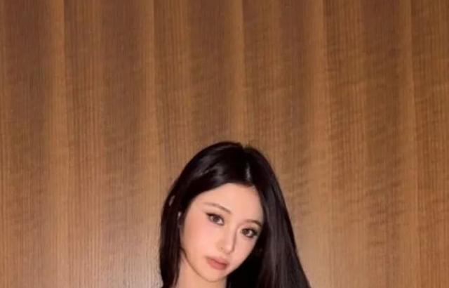 르세라핌 허윤진