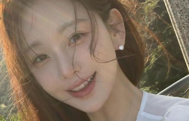 김윤희 아나운서