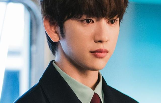 김민주 박진영 샤이닝